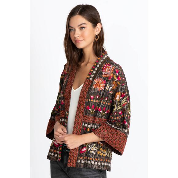 Embroidered Floral Women's Top - Picture 8 of 11